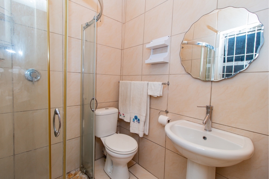 3 Bedroom Property for Sale in Goodwood Estate Western Cape
